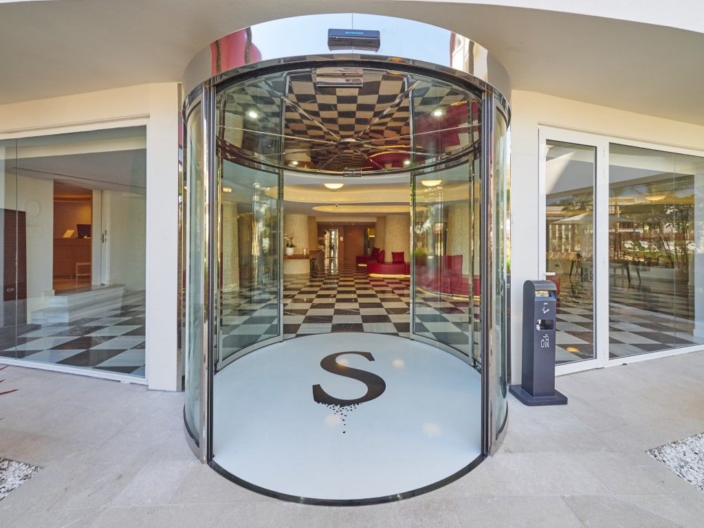 Pure Salt Garonda - Adults Only 5*